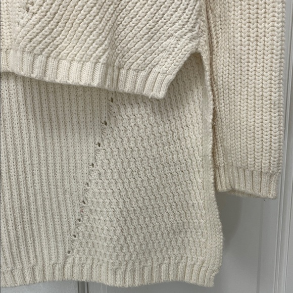 Anthropologie moth Knit Turtleneck Sweater w/ Dramatic Hight Low Hem - Size XSP - Picture 7 of 16